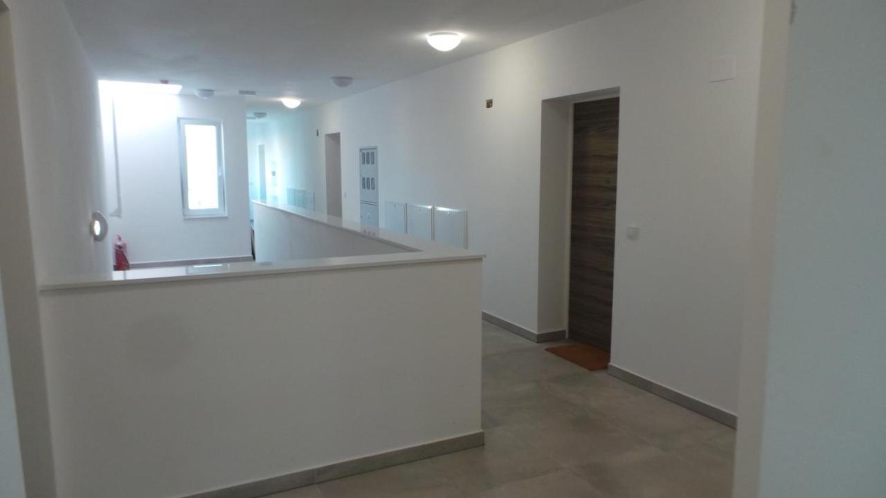 Borovje-river View Apartment *